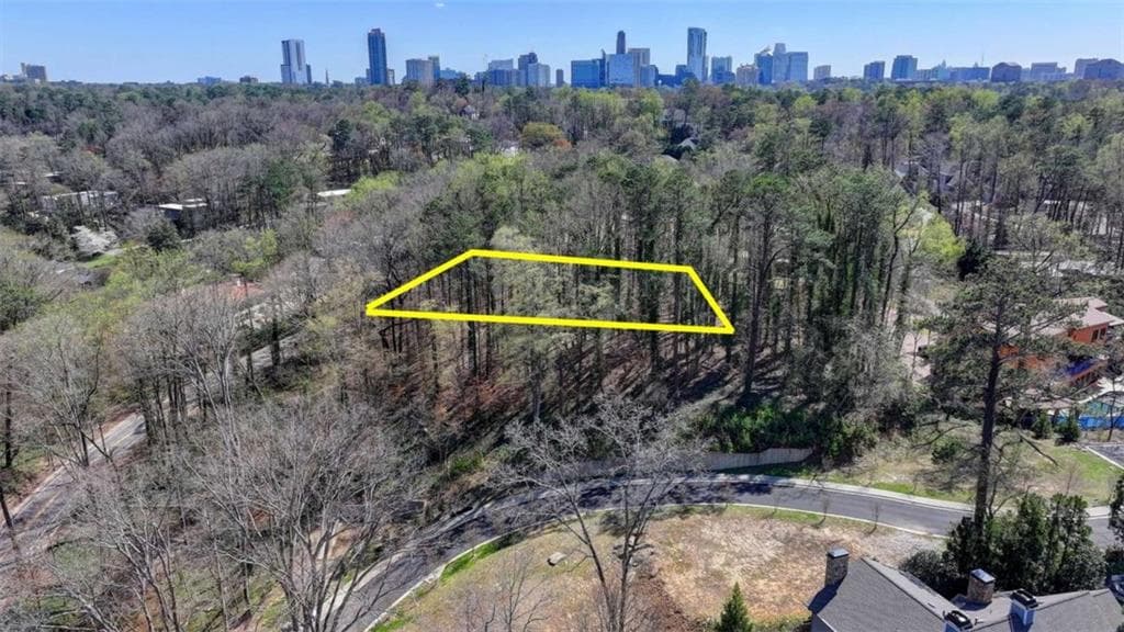 single family residence for sale at 4276 Wieuca Road, Atlanta, GA 30342 — photo 6