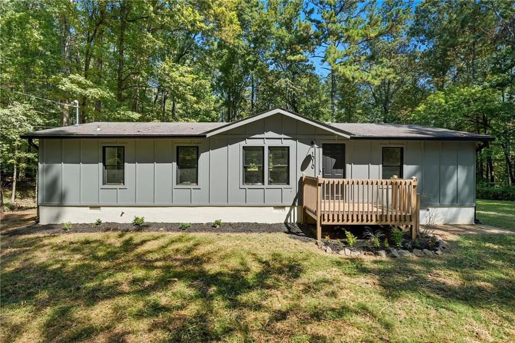 3 bedroom, 2 bathroom, 1,300 sq ft single family residence sold at 1010 Martin Lane, Canton, GA 30114