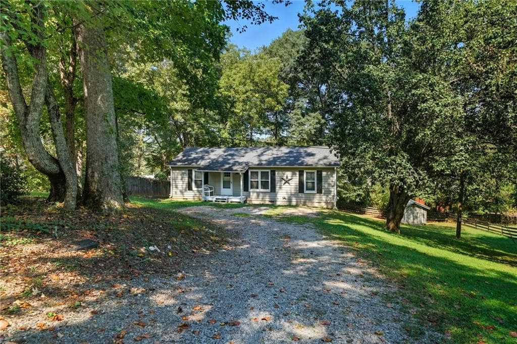3 bedroom, 2 bathroom, 1,056 sq ft single family residence sold at 255 Lowry Street, Ball Ground, GA 30107
