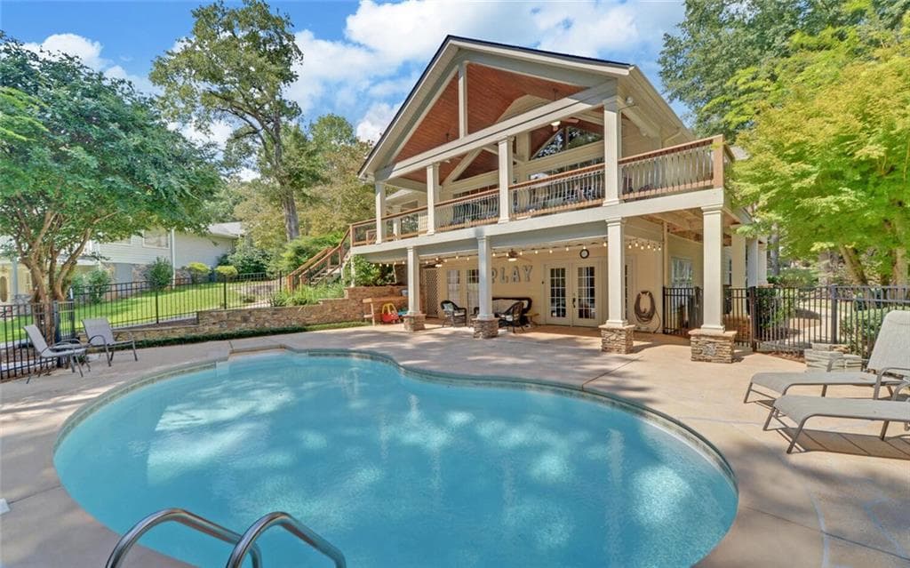 166 Cedar Street, Lavonia, GA 30553 — most recent listing photo