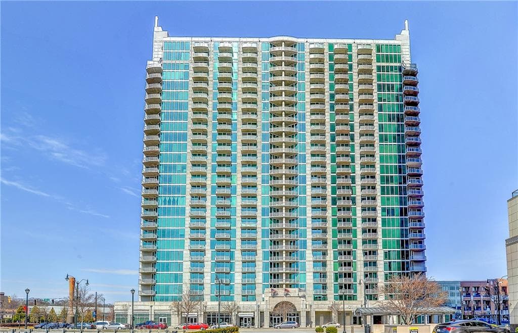 1 bedroom, 1 bathroom, 755 sq ft condominium under contract at 361 17th Street 2315, Atlanta, GA 30363