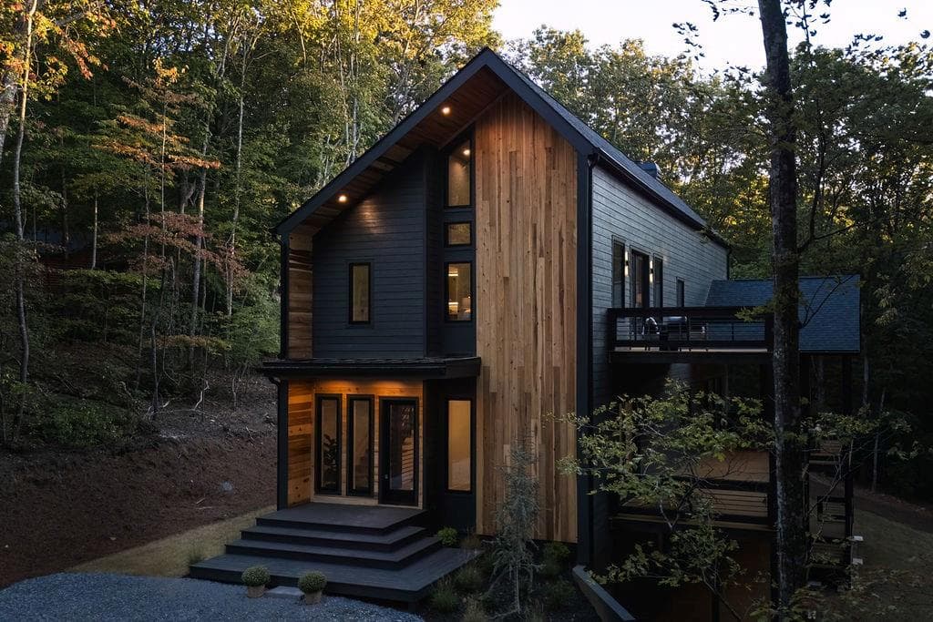 63 Laurel Trace, Blue Ridge, GA 30513 — most recent listing photo