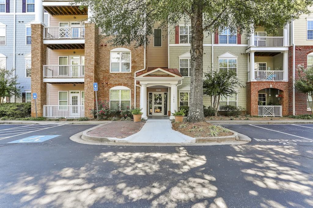 1965 Nocturne Drive 1103, Alpharetta, GA 30009 — most recent listing photo