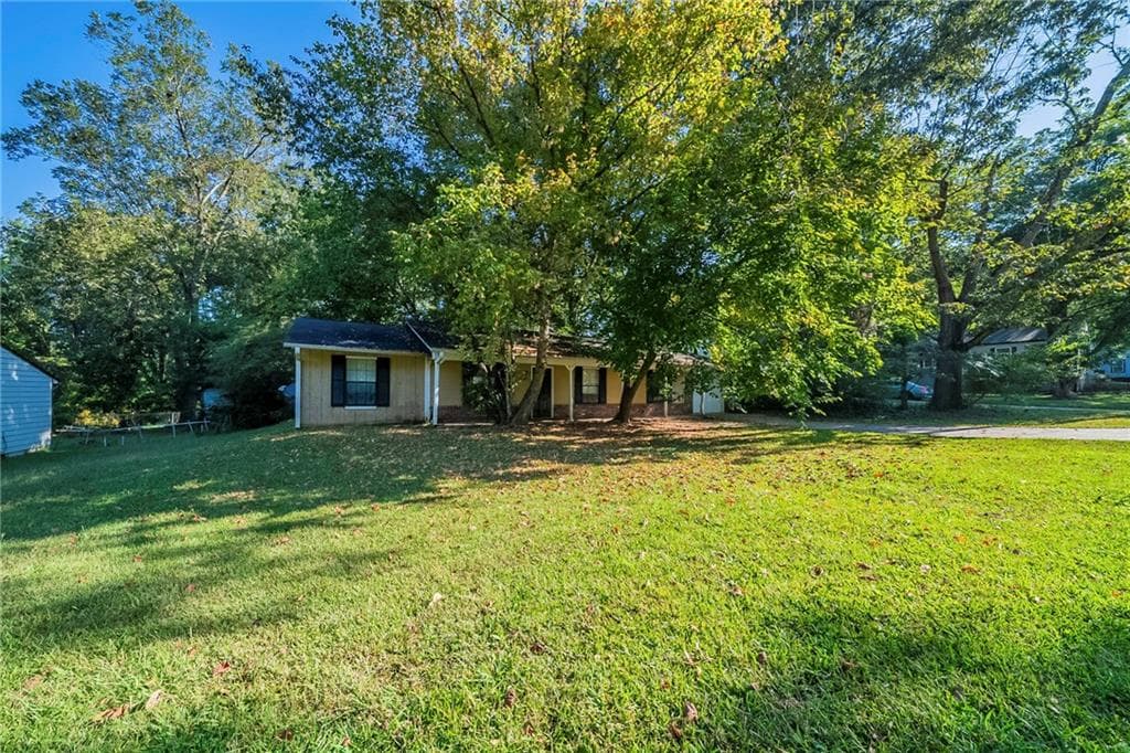 3 bedroom, 2 bathroom, 1,378 sq ft single family residence sold at 1849 Westwood Avenue, Atlanta, GA 30344