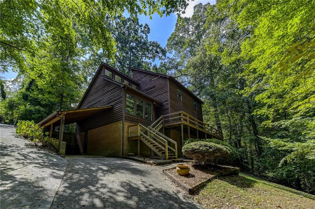 3320 Sleepy Lane, Smyrna, GA 30080 — most recent listing photo
