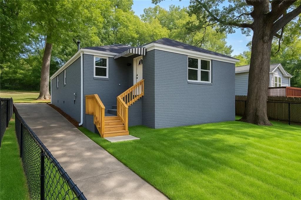 3 bedroom, 2 bathroom, 1,000 sq ft single family residence sold at 403 Westchester Boulevard, Atlanta, GA 30314