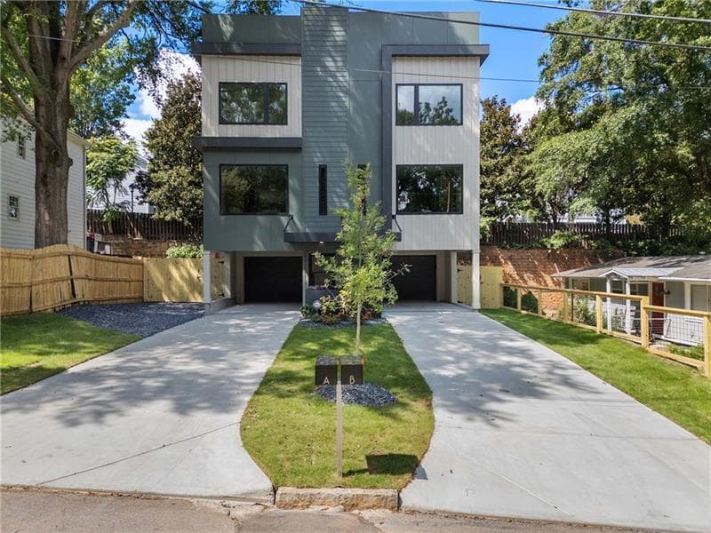 2 bedroom, 3 bathroom single family residence sold at 1574 New Street, Atlanta, GA 30307