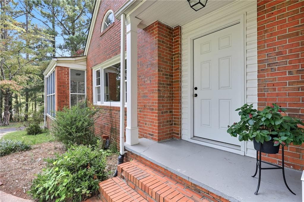 4 bedroom, 2 bathroom, 1,732 sq ft single family residence for sale at 329 Morrison Moore Parkway, Dahlonega, GA 30533 — photo 6