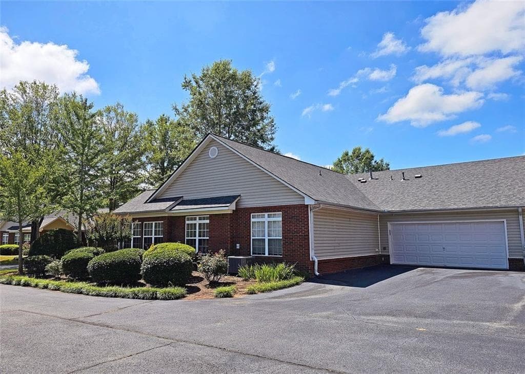 3792 Villa Springs Circle, Powder Springs, GA 30127 — most recent listing photo