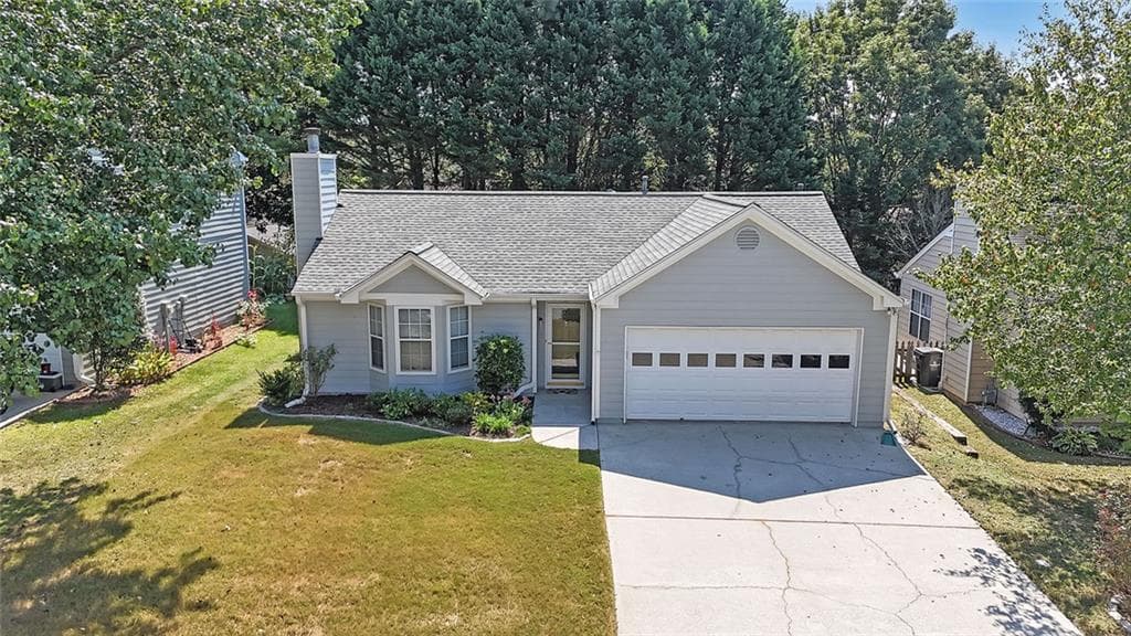 3 bedroom, 2 bathroom, 1,398 sq ft single family residence sold at 2518 Candlewood Way, Lawrenceville, GA 30044