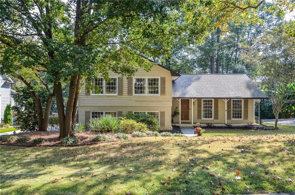 881 Huntington Way, Lilburn, GA 30047 — most recent listing photo
