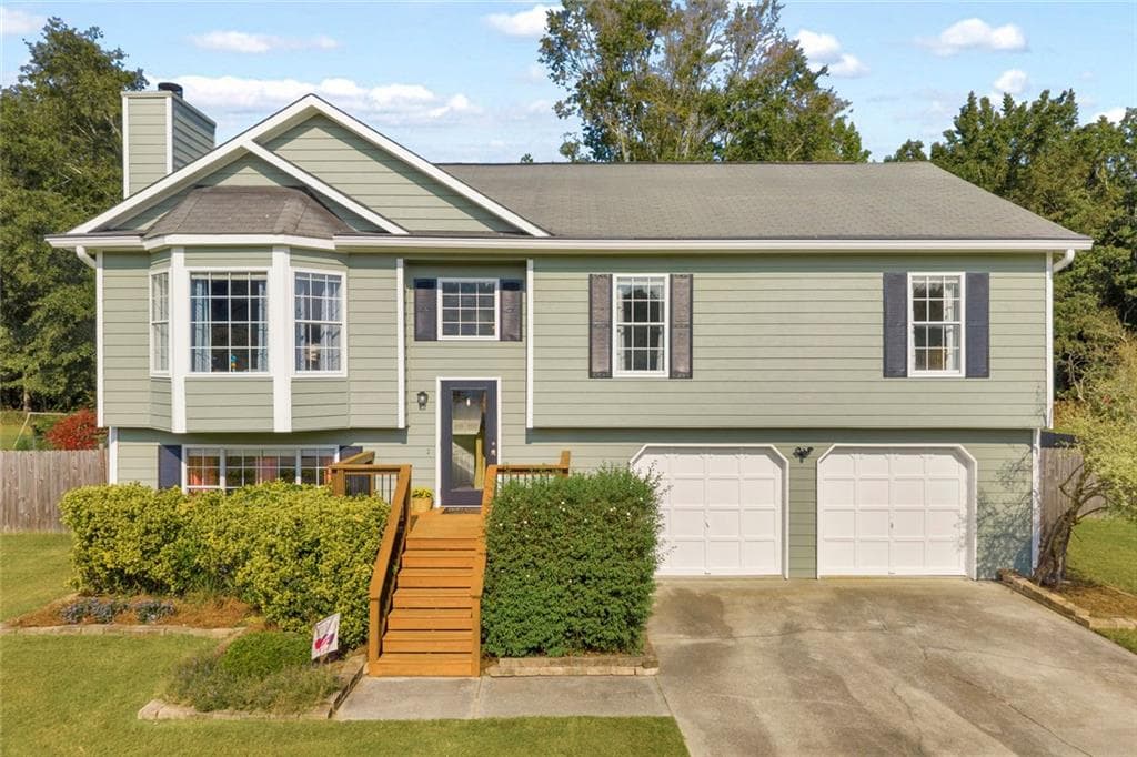 4 bedroom, 2 bathroom, 2,283 sq ft single family residence sold at 1630 Quail Point Run, Hoschton, GA 30548