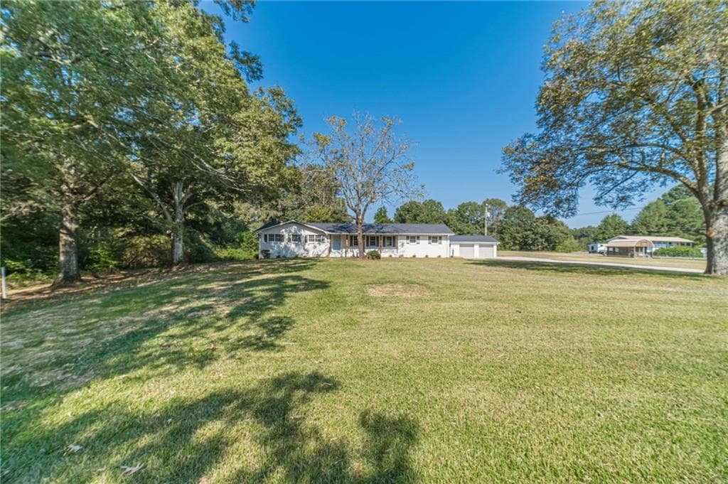 3 bedroom, 3 bathroom, 1,730 sq ft single family residence sold at 3467 Tom Brewer Road, Loganville, GA 30052