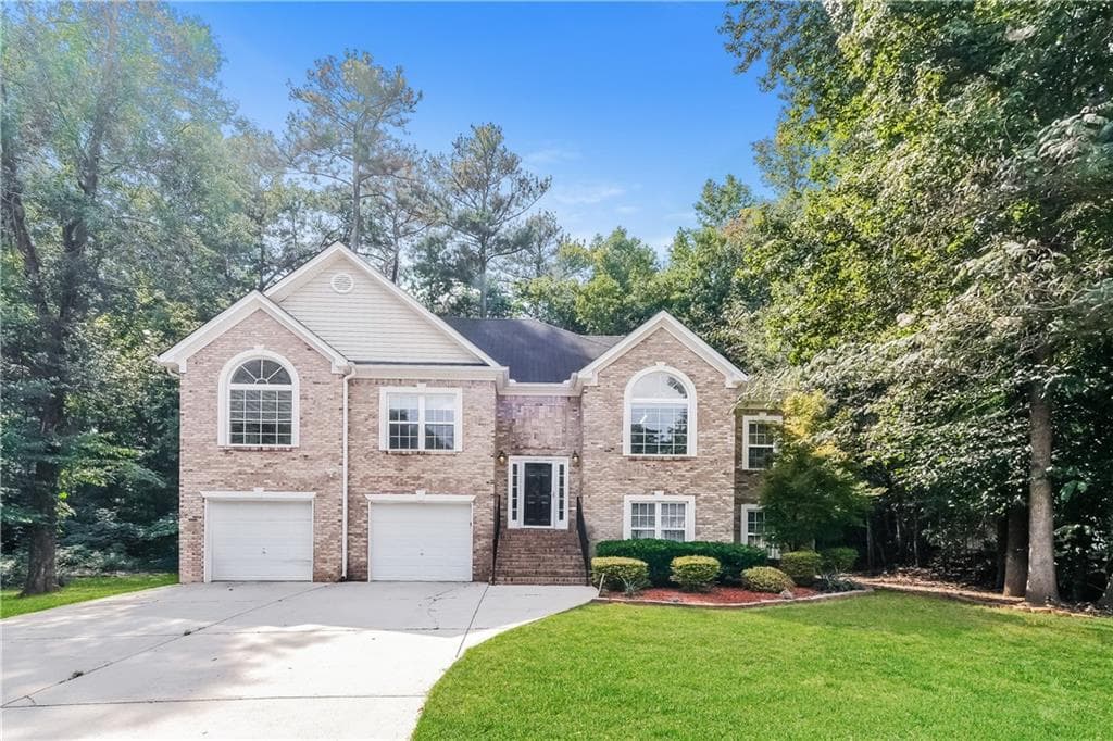 3273 Steeple Drive, Decatur, GA 30034 — most recent listing photo