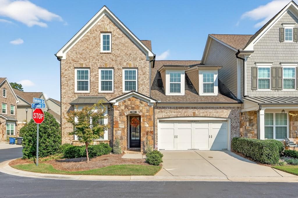 3 bedroom, 4 bathroom, 3,301 sq ft townhouse sold at 3534 Clemont Circle 5, Marietta, GA 30062
