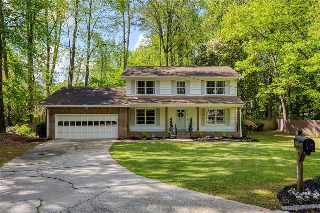 4 bedroom, 3 bathroom, 2,373 sq ft single family residence sold at 3719 Northbrook Court, Atlanta, GA 30340