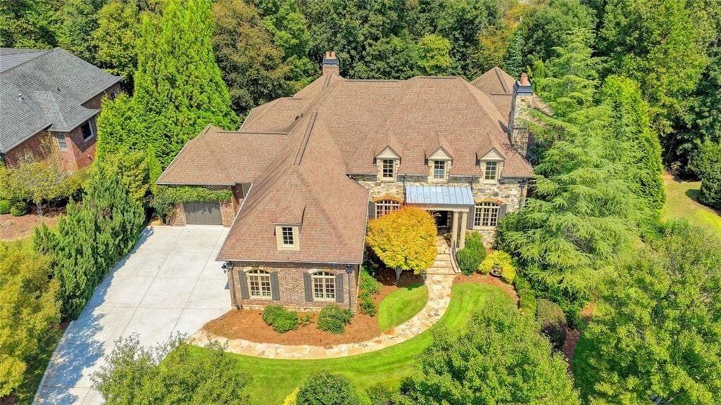 5 bedroom, 6 bathroom, 6,265 sq ft single family residence sold at 3850 Teesdale Court, Atlanta, GA 30350