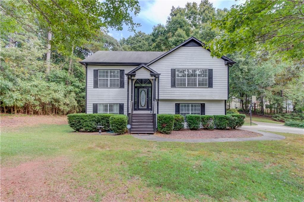 3 bedroom, 3 bathroom, 2,146 sq ft single family residence sold at 454 Cedar Ridge Drive, Winder, GA 30680