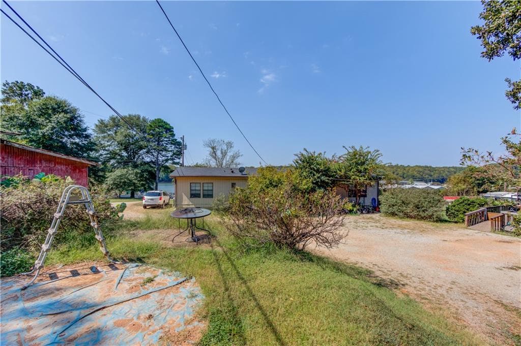 duplex under contract at 6184 Mitchell Street, Flowery Branch, GA 30542 — photo 8
