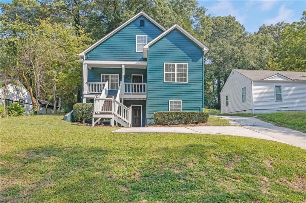 8 bedroom, 4 bathroom, 4,250 sq ft single family residence sold at 2031 North Avenue, Atlanta, GA 30318