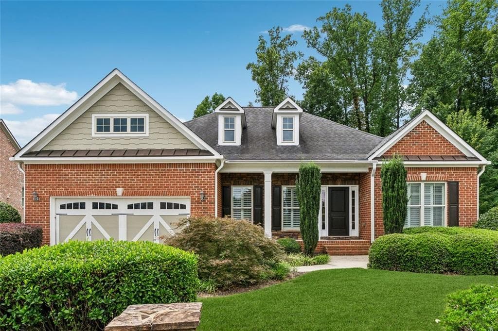 3 bedroom, 3 bathroom, 2,792 sq ft single family residence sold at 4980 Cecilia Square, Cumming, GA 30040