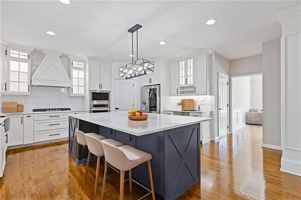 6 bedroom, 4 bathroom, 3,802 sq ft single family residence sold at 3386 Thimbleberry Trail, Dacula, GA 30019