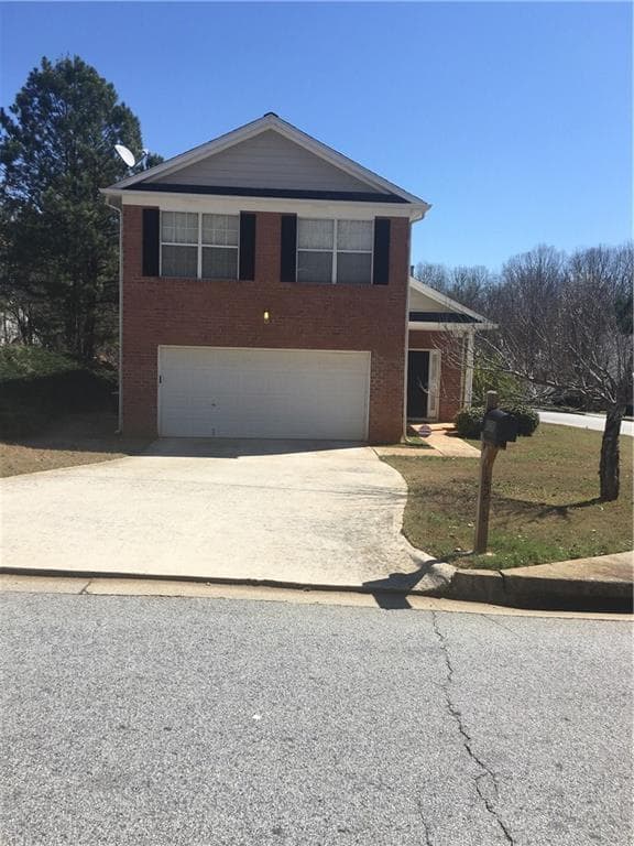 4250 Chestnut Lake Avenue, Lithonia, GA 30038 — most recent listing photo