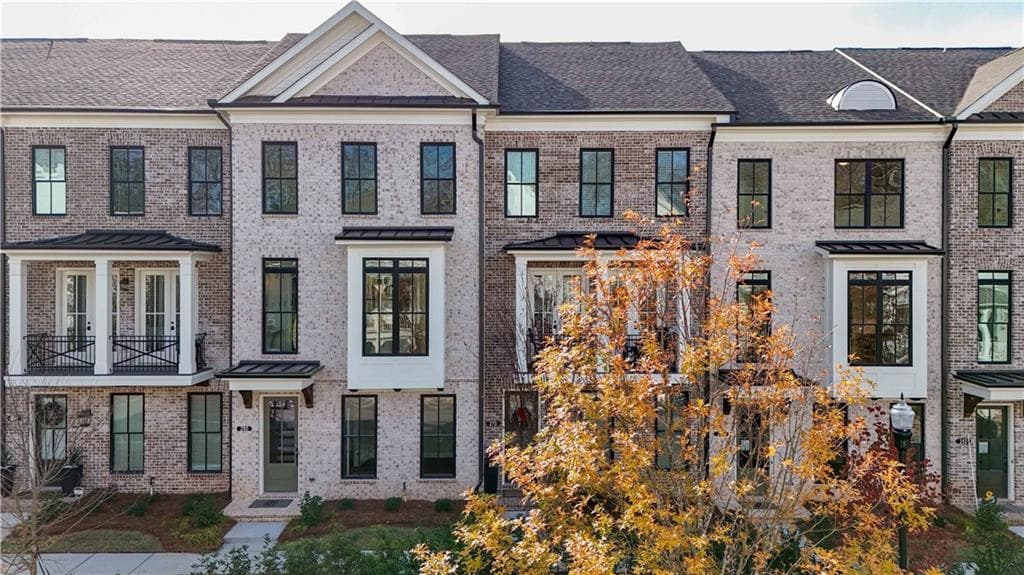 4410 River Trail Drive 383, Peachtree Corners, GA 30092 — most recent listing photo