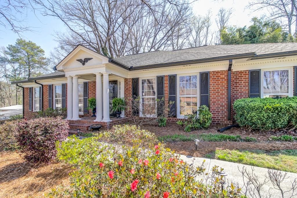4 bedroom, 1,936 sq ft single family residence sold at 2191 Fisher Trail, Atlanta, GA 30345