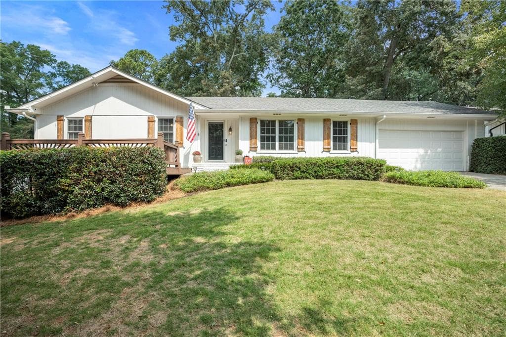 220 Alpine Drive, Roswell, GA 30075 — most recent listing photo