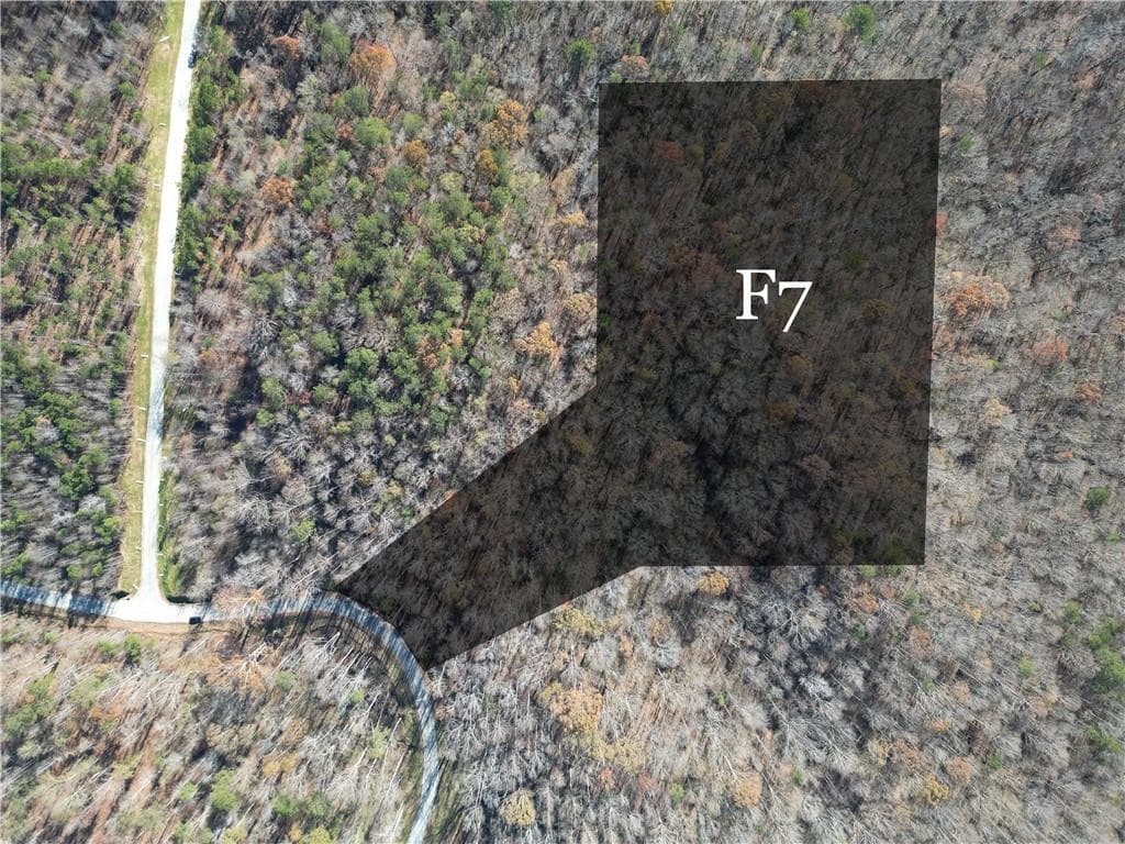 8255 Serenbe Road, Chattahoochee Hills, GA 30268 — most recent listing photo