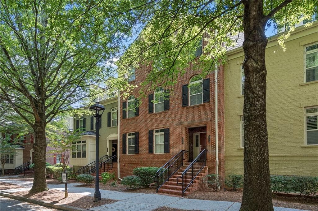 2718 Wander Lane, Alpharetta, GA 30022 — most recent listing photo