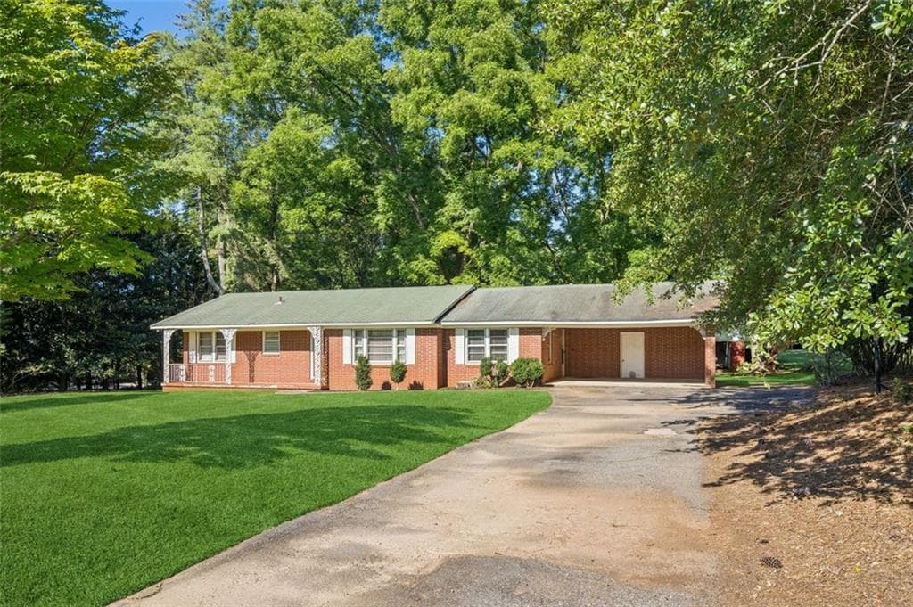 13890 Cowart Road, Alpharetta, GA 30004 — most recent listing photo
