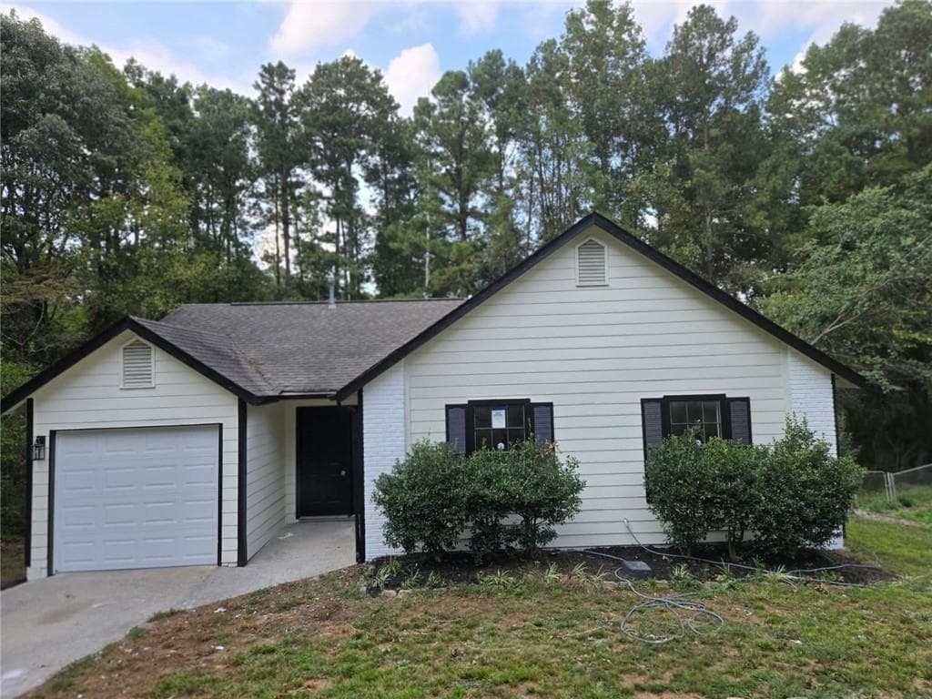 2884 Kevin Lane, Jonesboro, GA 30236 — most recent listing photo