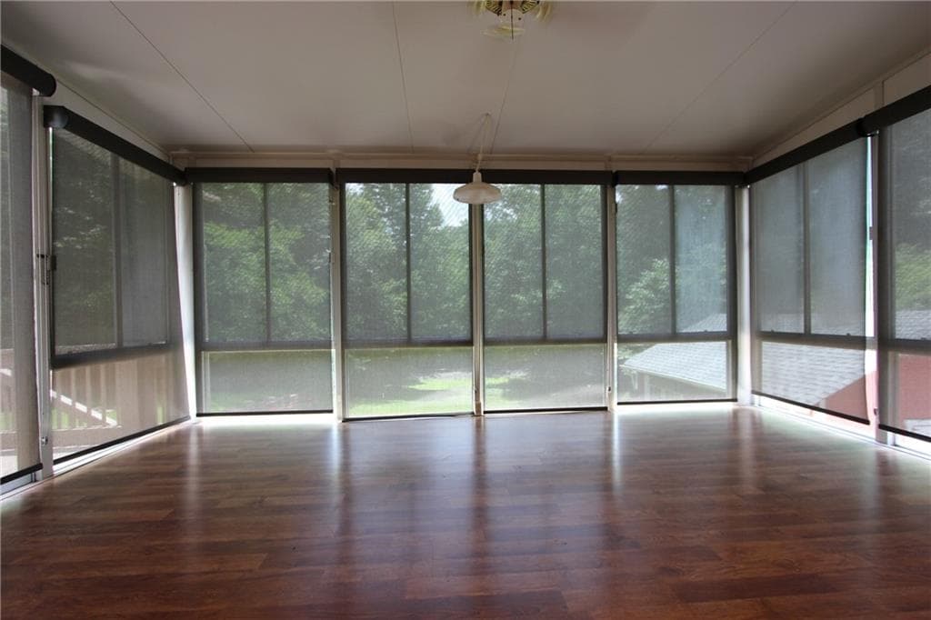 4 bedroom, 3 bathroom single family residence for rent at 2944 Piedmont Drive, Marietta, GA 30066 for $2,900 a month — photo 8