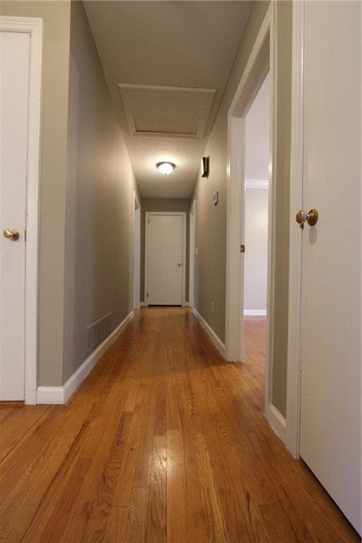 4 bedroom, 3 bathroom single family residence for rent at 2944 Piedmont Drive, Marietta, GA 30066 for $2,900 a month — photo 10