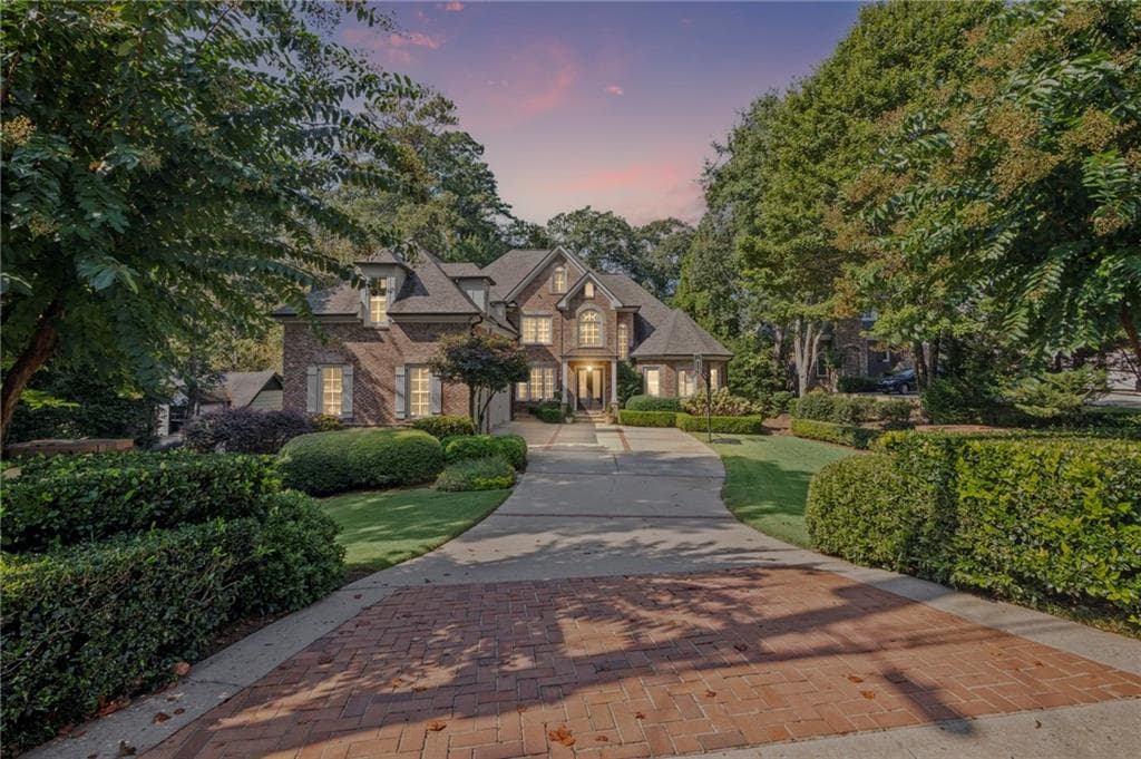 5 bedroom, 6 bathroom, 5,988 sq ft single family residence sold at 4724 Dudley Lane, Atlanta, GA 30327