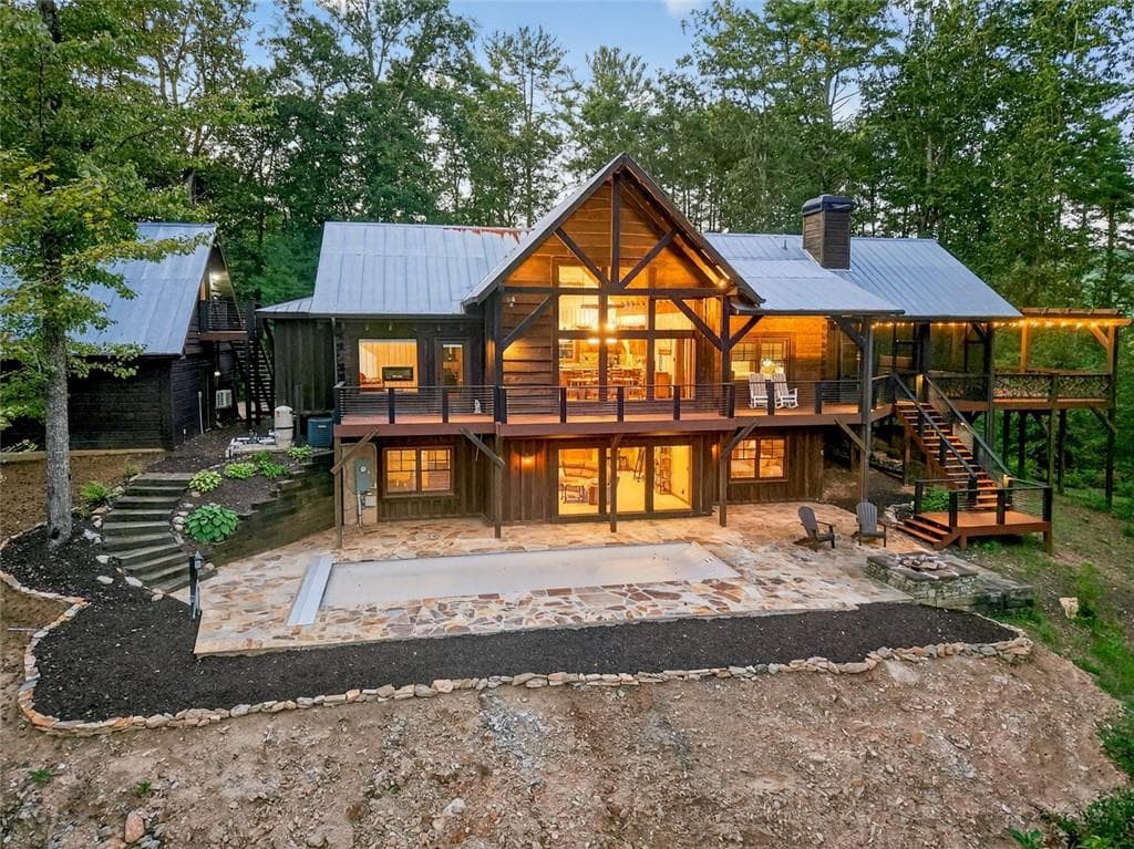 114 Price Circle, Blue Ridge, GA 30513 — most recent listing photo