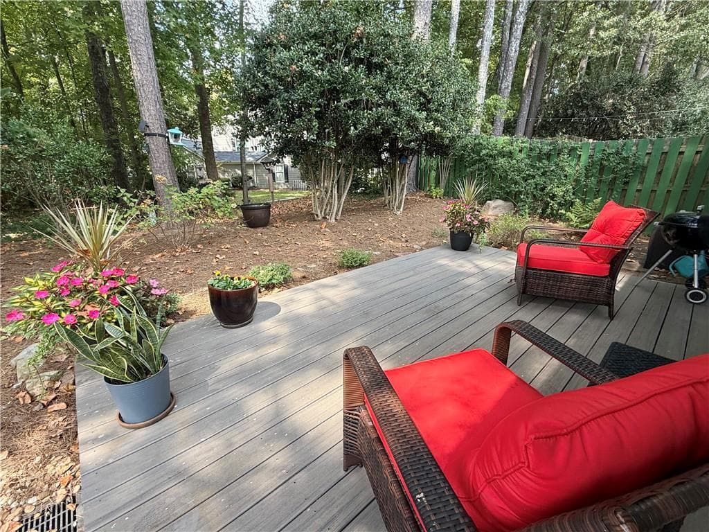 134 Victoria Way, Roswell, GA 30075 — most recent listing photo