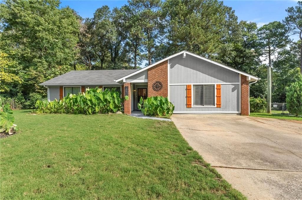 1467 Diplomat Drive, Riverdale, GA 30296 — most recent listing photo