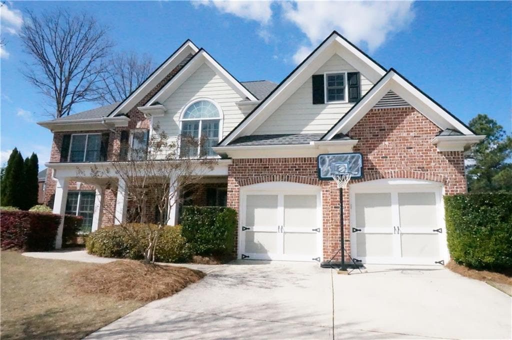 5 bedroom, 3,185 sq ft single family residence sold at 2675 IVY BROOK Lane, Buford, GA 30519