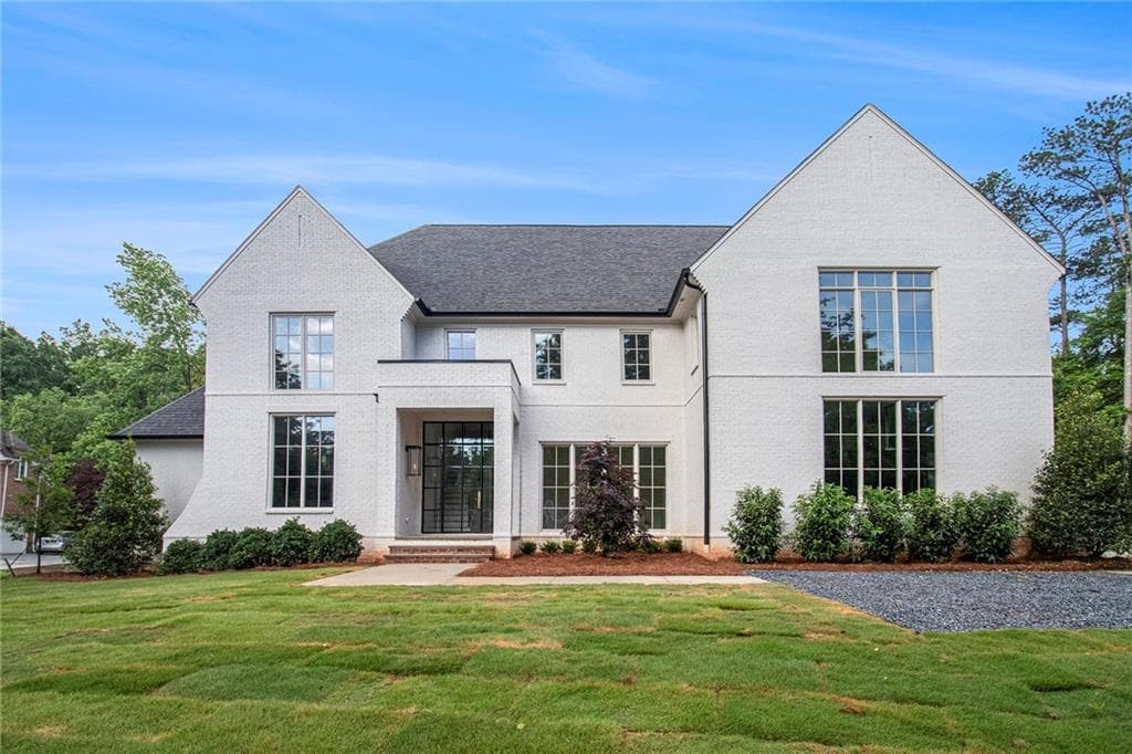 5 bedroom, 6 bathroom, 5,654 sq ft single family residence sold at 530 Old Cobblestone Drive, Atlanta, GA 30350