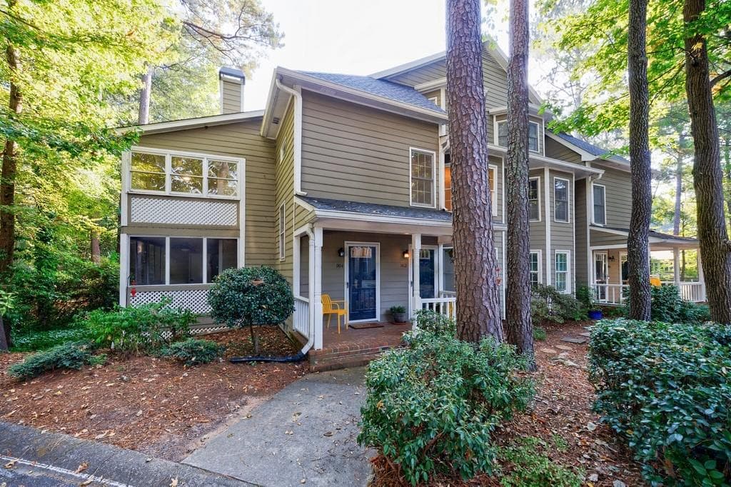 1414 Oakridge Circle, Decatur, GA 30033 — most recent listing photo