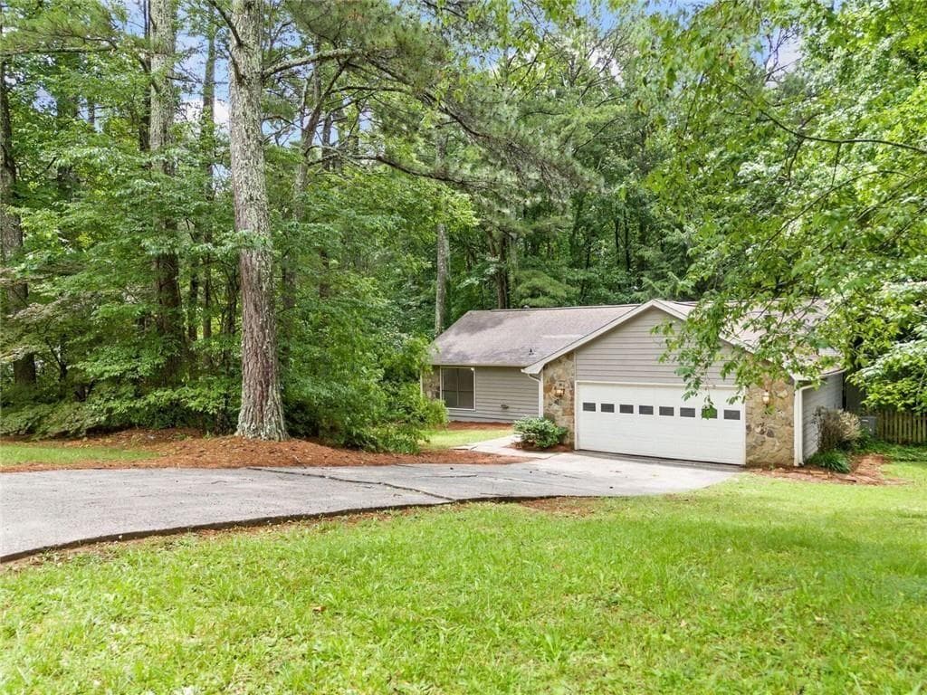 845 Creek Trail, Kennesaw, GA 30144 — most recent listing photo