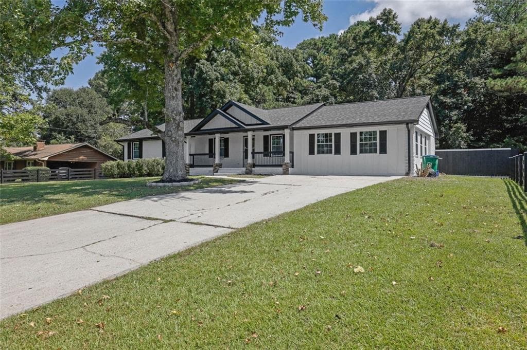 3 bedroom, 2 bathroom, 1,815 sq ft single family residence for sale at 1686 NORTON ESTATES Drive, Snellville, GA 30078 — photo 6