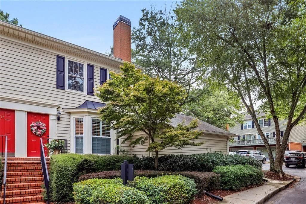 2 bedroom, 3 bathroom, 1,480 sq ft condominium sold at 78 Mount Vernon Circle 78, Atlanta, GA 30338