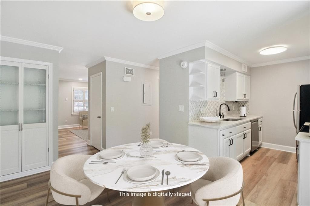 2 bedroom, 3 bathroom, 1,252 sq ft townhouse for sale at 248 Triumph Drive, Atlanta, GA 30327 — photo 5