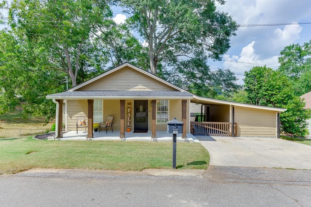 149 South Street, Buford, GA 30518 — most recent listing photo