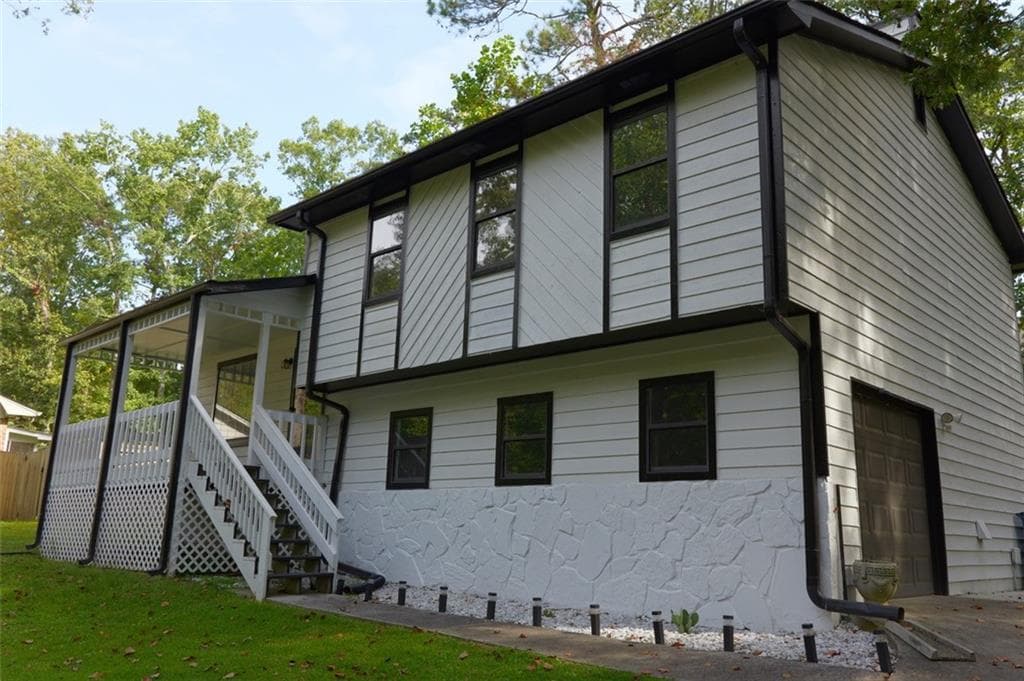 1637 Deer Run Road, Lawrenceville, GA 30043 — most recent listing photo