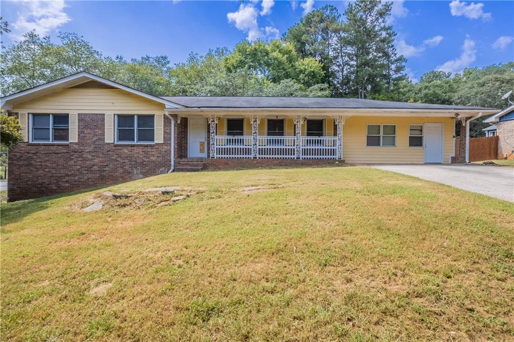5967 Cedar Lane, Mableton, GA 30126 — most recent listing photo